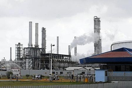 Industria petroquímica limitada en México. Foto: eleconomista.com
