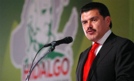 Francisco Olvera termina gestión como gobernador. Foto: laregiontula.com