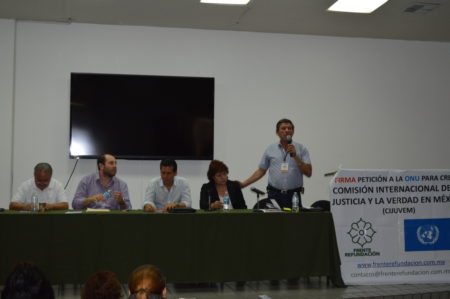 Raúl Ramírez Baena, Miguel Mora, Sergio Saldaña Zorrilla, Enriqueta Cruz y Miguel Ángel García Leyva en Diálogos para crear la Comisión de Justicia y Verdad en México. Foto: Los Ángeles Press